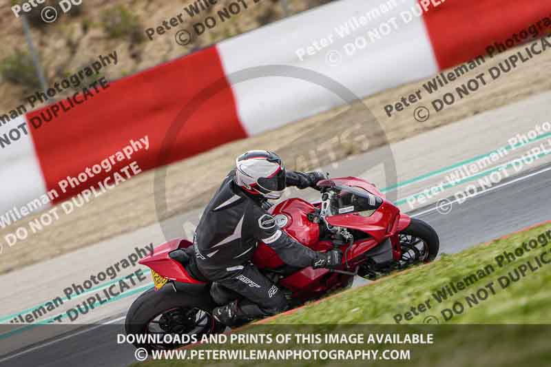 cadwell no limits trackday;cadwell park;cadwell park photographs;cadwell trackday photographs;enduro digital images;event digital images;eventdigitalimages;navarra;no limits trackdays;peter wileman photography;racing digital images;trackday digital images;trackday photos